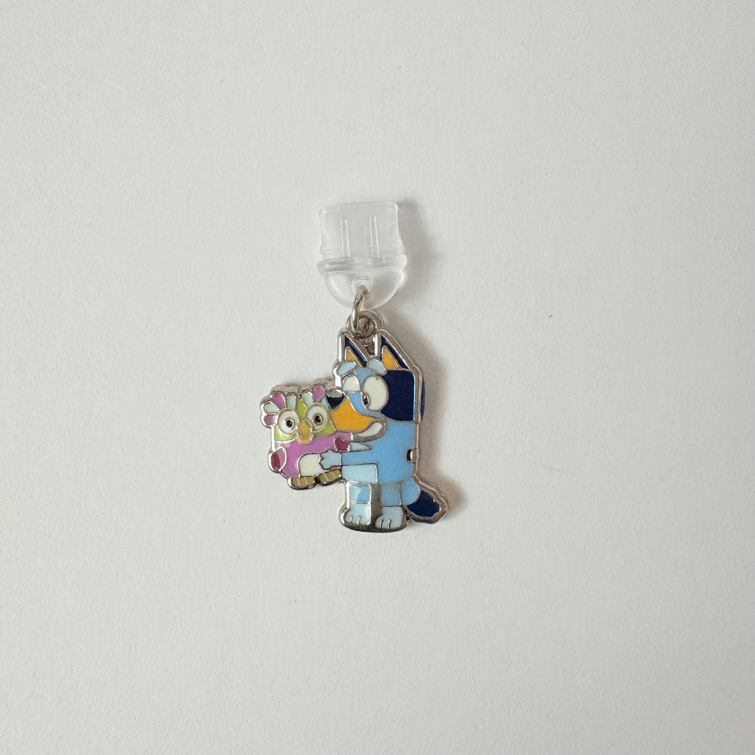 🐾 Animated Canine Hug USB-C Charm