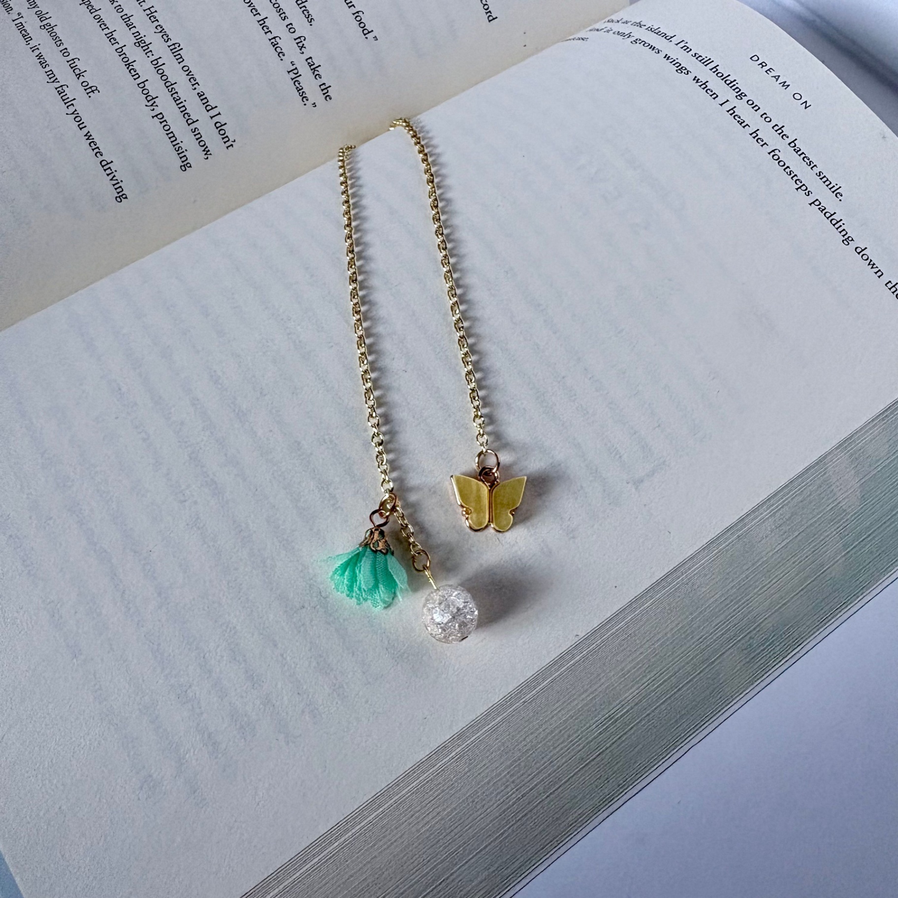 Monarch & Mint Chain Bookmark