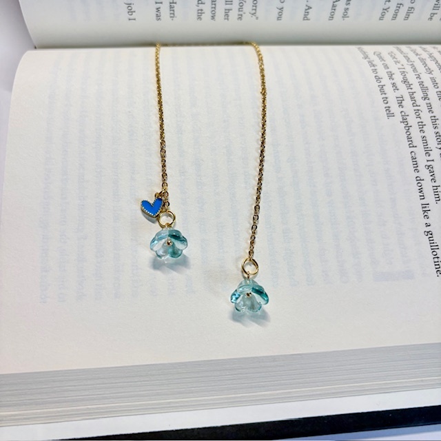 Blue Heart & Translucent Floral Gold Chain Bookmark