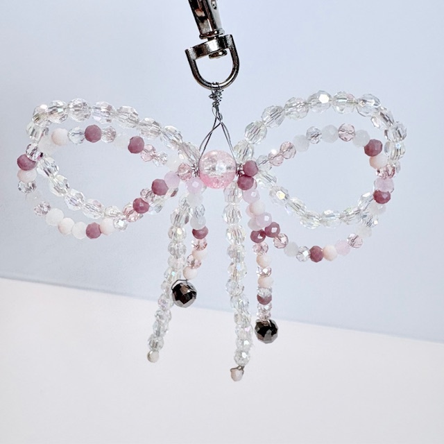 Blushing Crystal Bow Charm