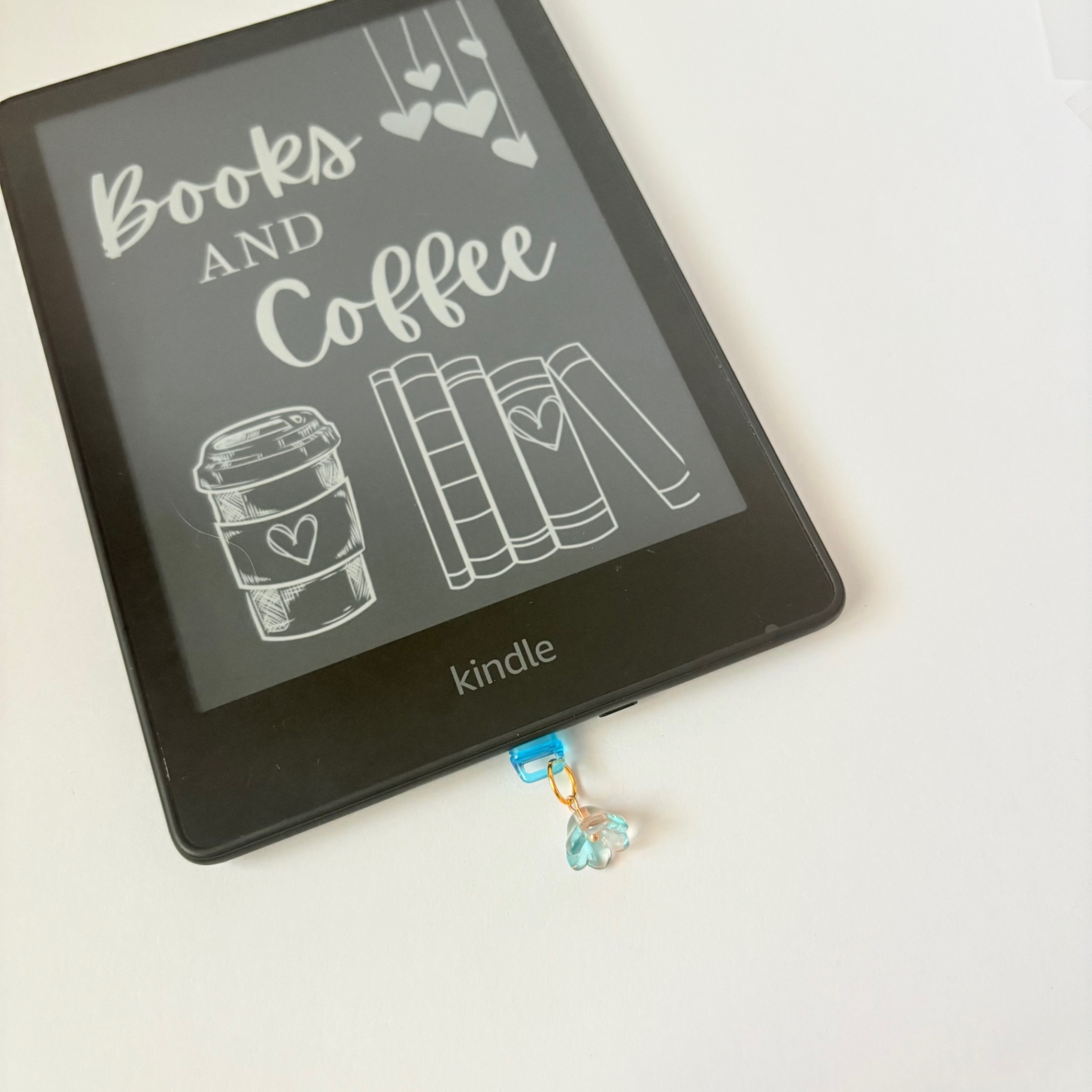 🌷 Aqua Bloom USB-C Charm