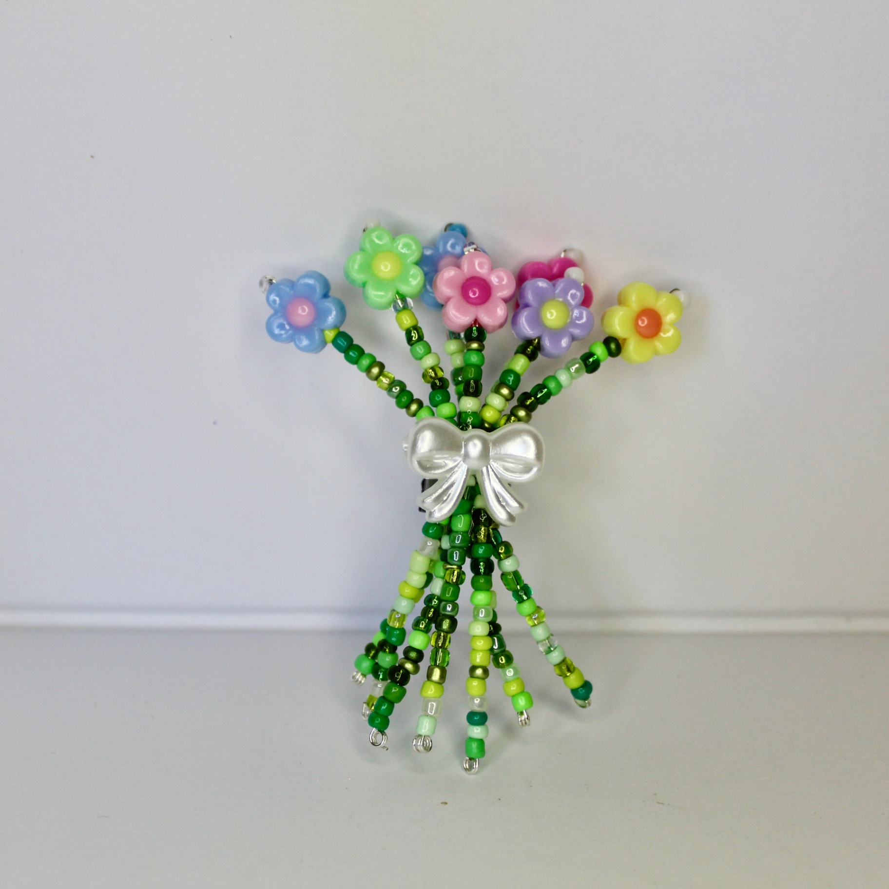 Beaded Flower Bouquet Magnets